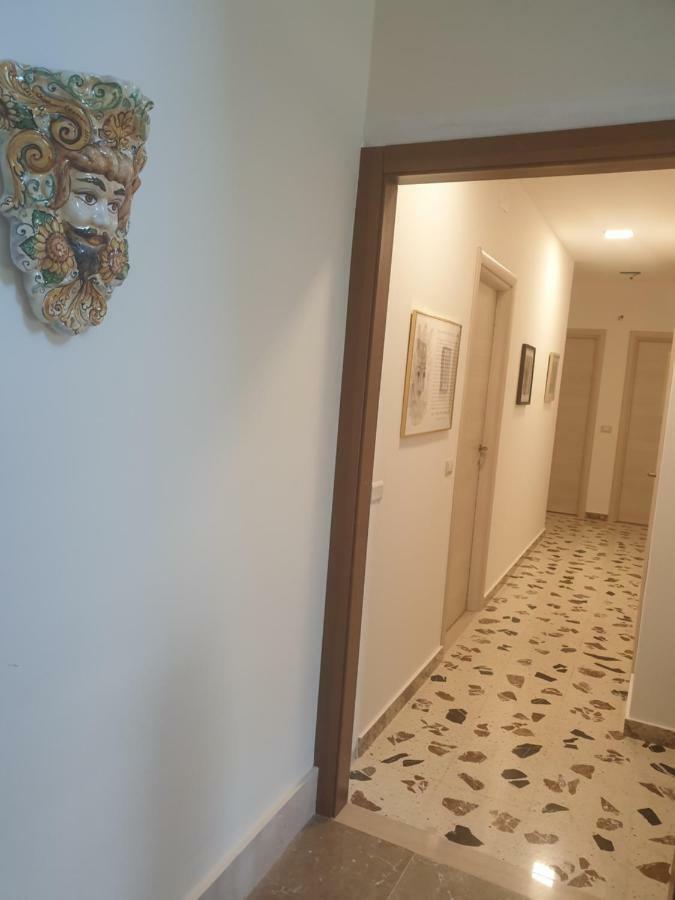 I Mori In Campidoglio Affitta Camere Sant'Agata di Militello Exterior photo